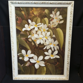 Картина "Белые цветы", печать  в раме с подрисовкой, фанера, размеры полотна 69 х 49 см 